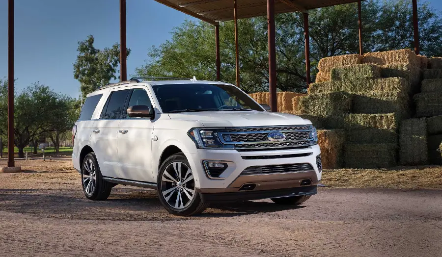 White 2021 Ford Expedition New Model Photo
