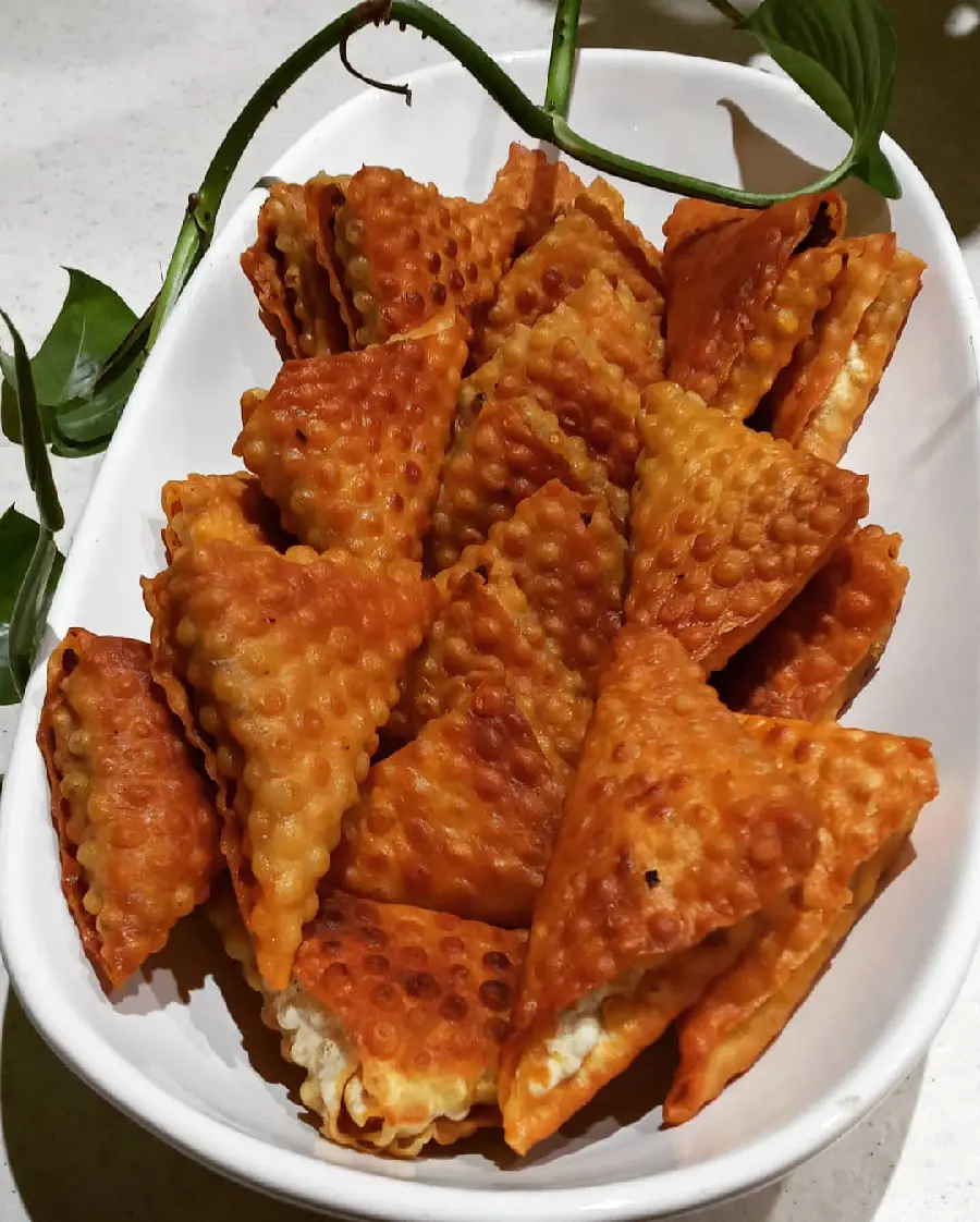 Potato and Meat Samosa Photo in High Quality