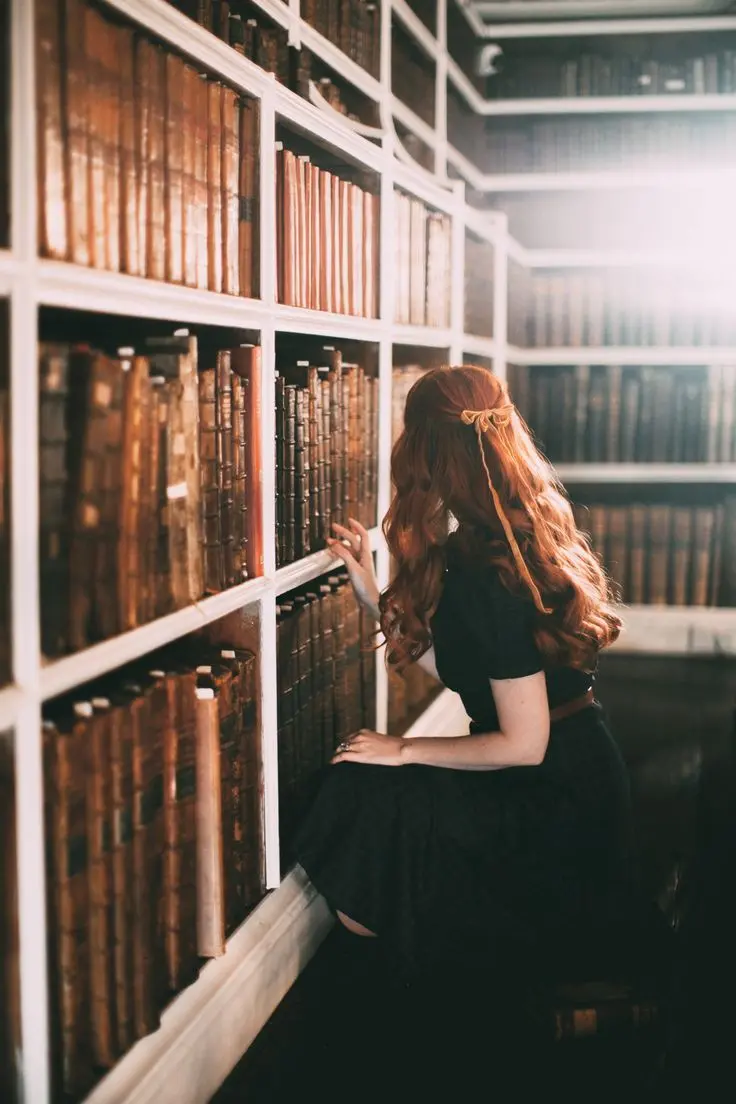 Feminine library photography poses guide for Instagram