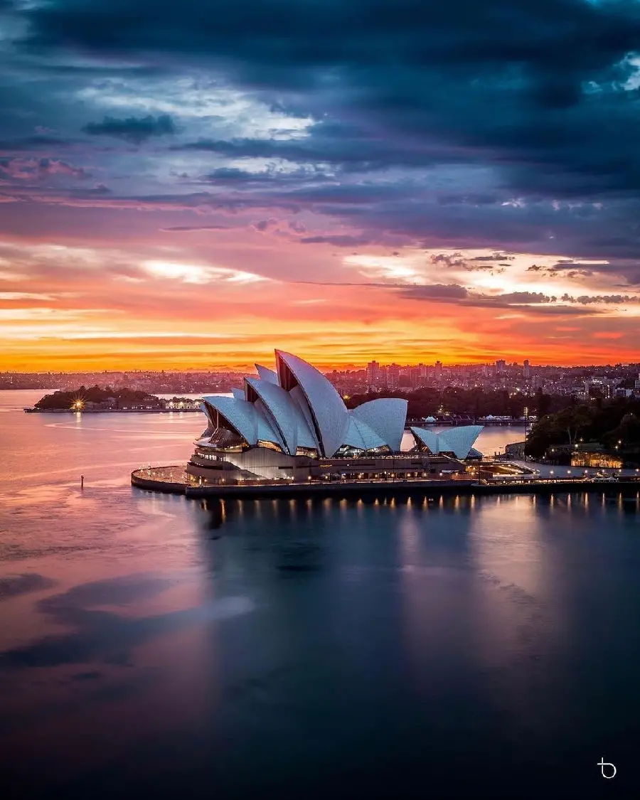 Sydney Opera Tourism HD Image