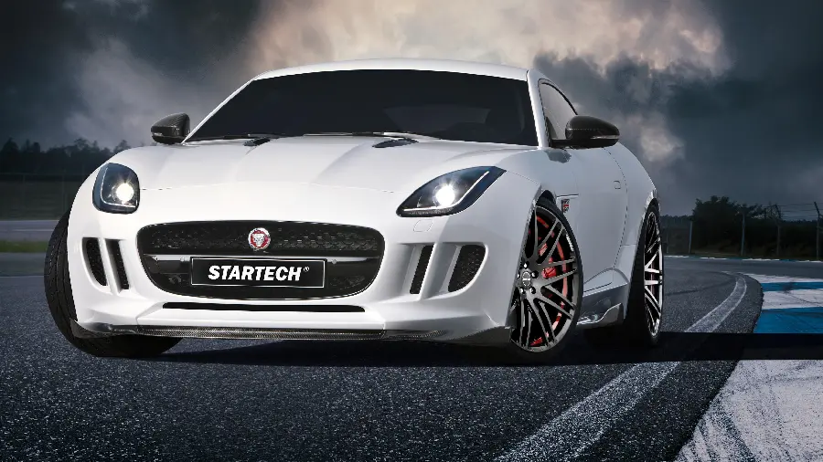 Attractive Wallpaper of Jaguar F-Type Coupe