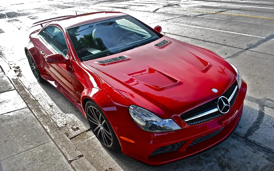 Mercedes Benz 2020 Wallpaper and Background - Modern Design