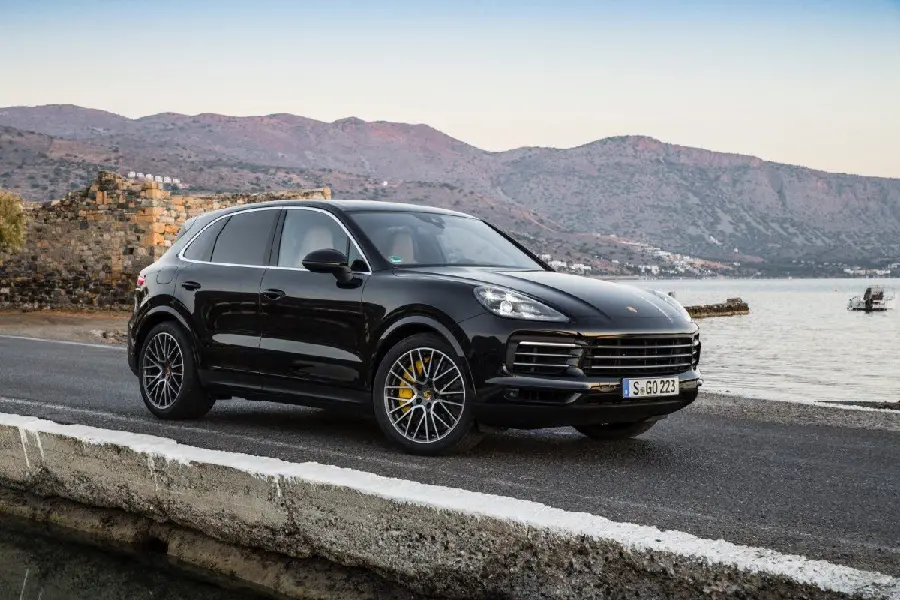 Porsche Cayenne SUV Premium Quality Photo