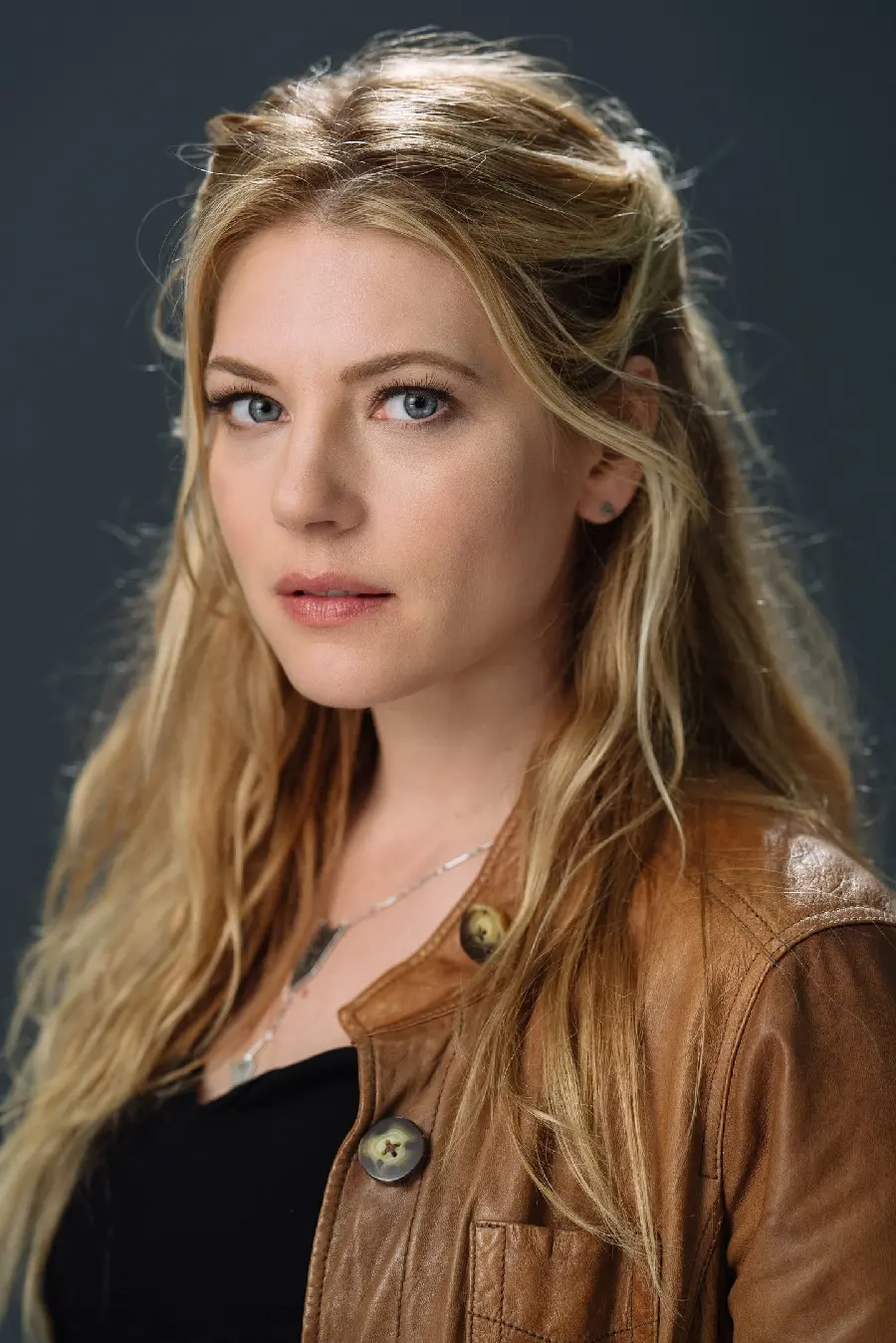 Katheryn Winnick HD profile picture download