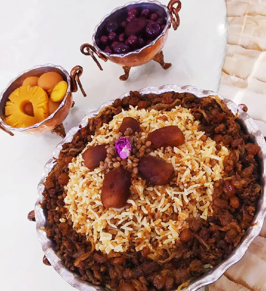 Professional and Delicious Reshteh Polo Photo