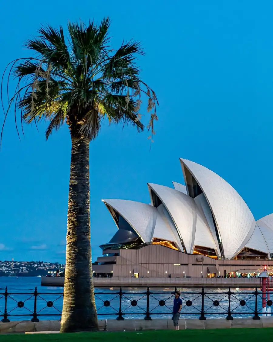 Sydney Opera Height HD Photo