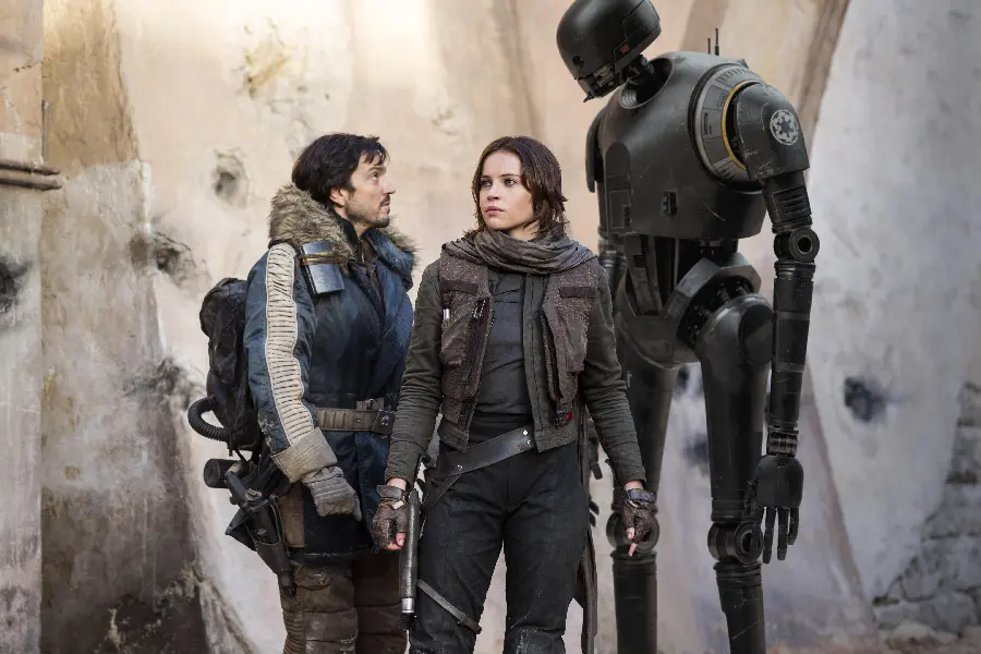 Rogue One cast photo from Star Wars saga