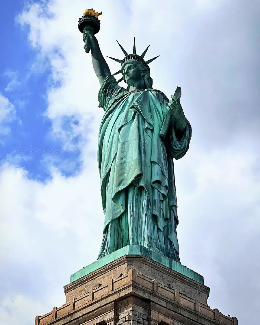 Statue of Liberty Instagram Story Background Template