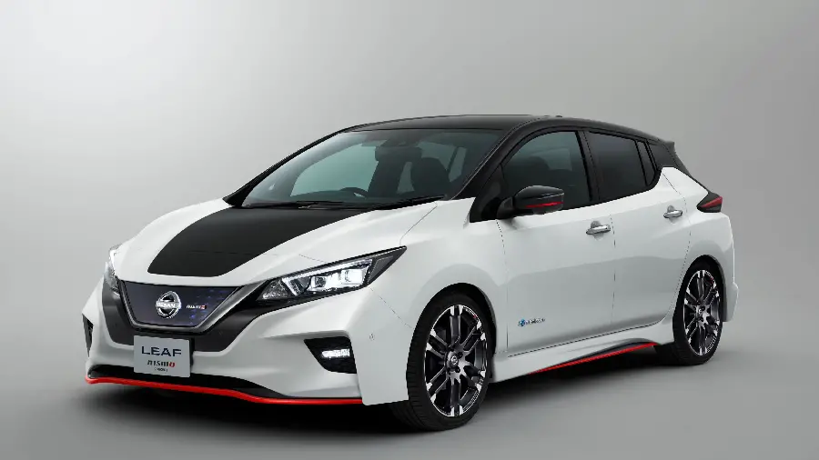 Nissan Leaf Nismo electric car photo with sporty design