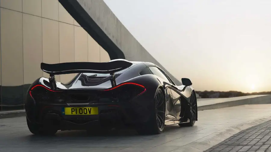 McLaren P1 Luxury Model High Speed Wallpaper