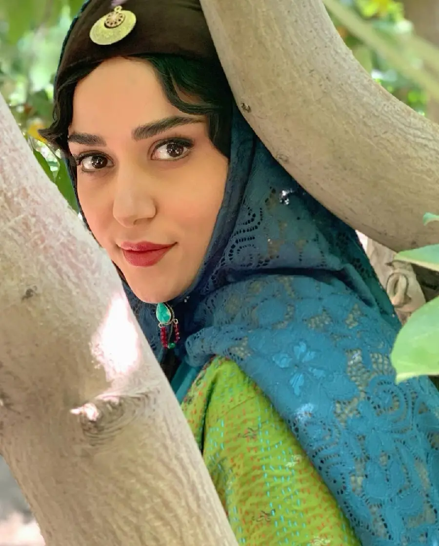 Prinaz Izadiar in Jeyran Series - High Quality Production Still