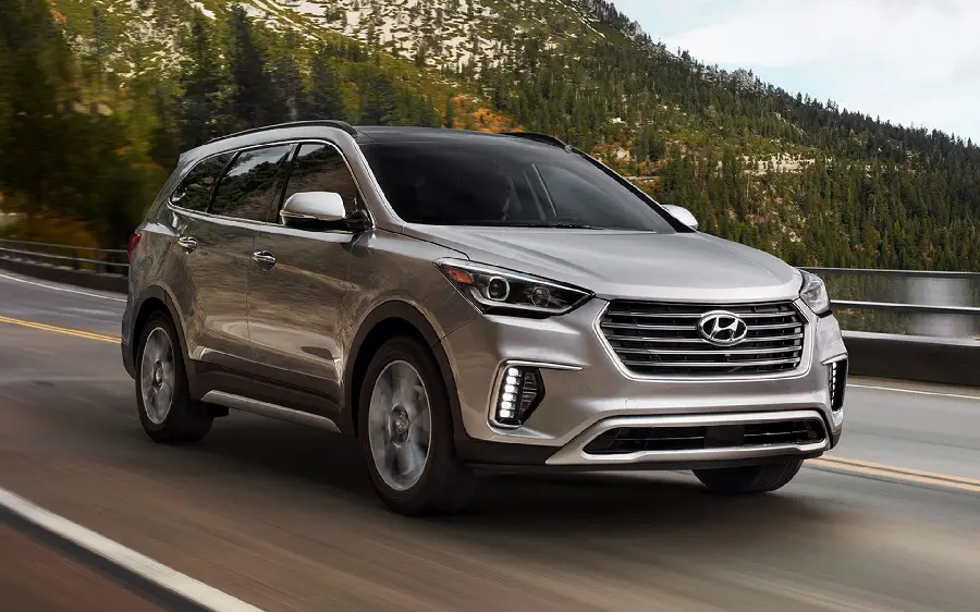 Hyundai Santa Fe FE model detailed photograph