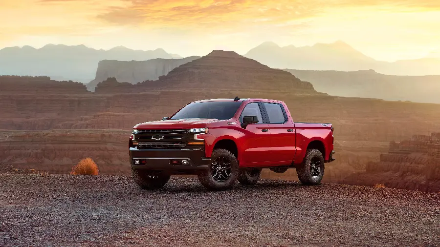 2020 Chevrolet Silverado new model pickup truck