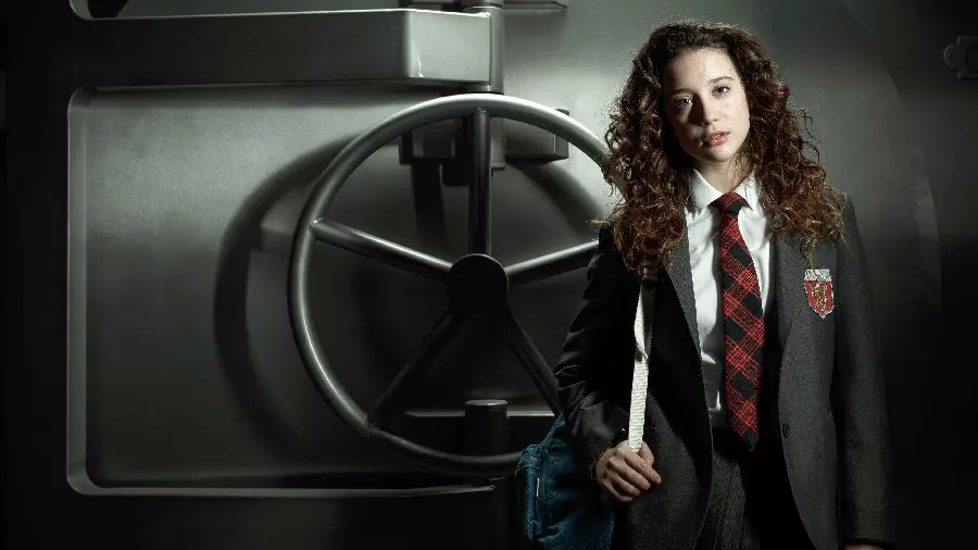 Monica Gaztambide Money Heist wallpaper premium