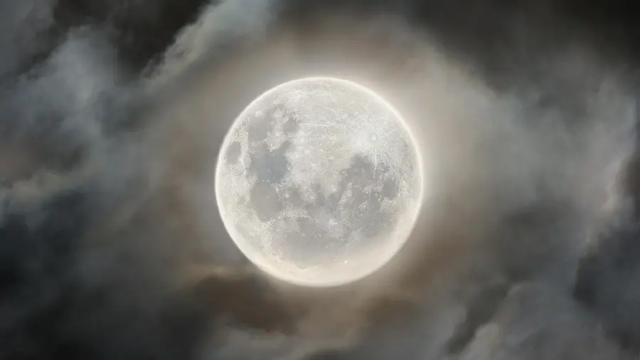 Bright moon in cloudy sky wallpaper stunning night view