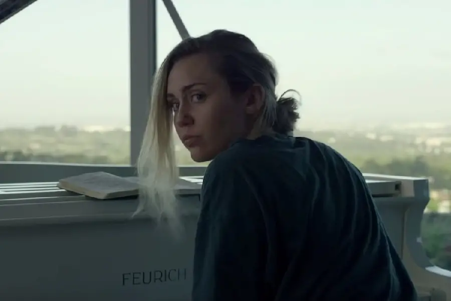 Miley Cyrus in Black Mirror Photo