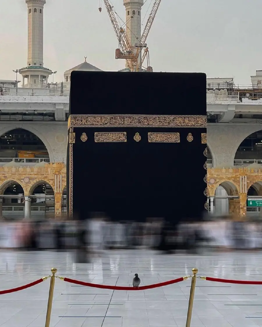 New Kaaba Photo Showcasing Architectural Details and History