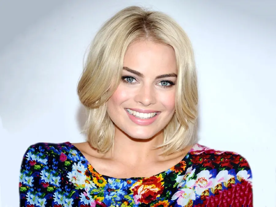 Margot Robbie Hollywood Actress Photo Download