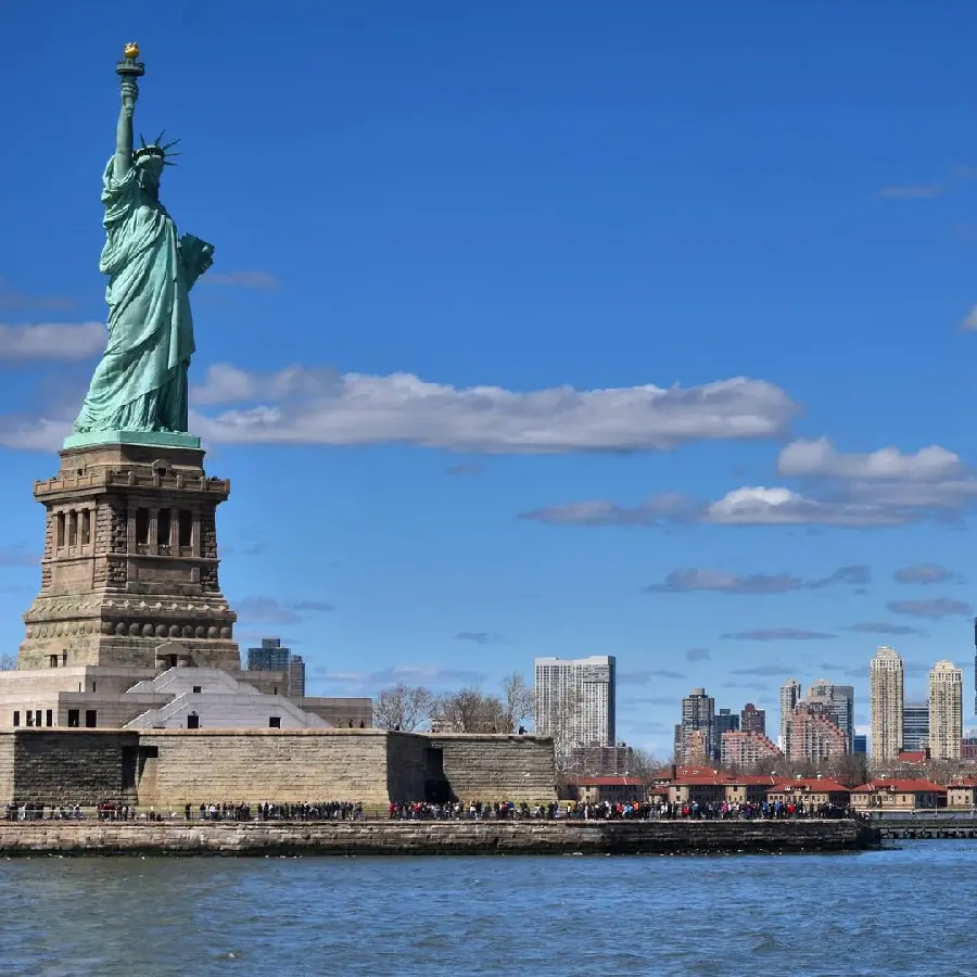 Statue of Liberty Image for School Projects and Posters
