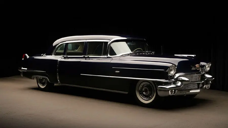 Unique sporty Cadillac car wallpaper with best quality