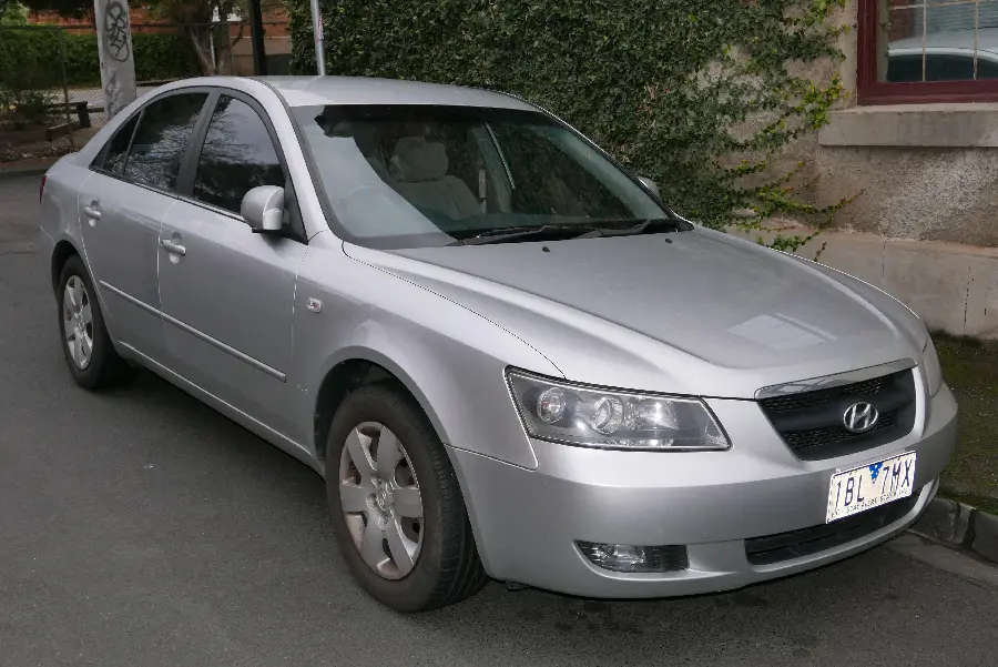 Old Hyundai Sonata Quality Photo