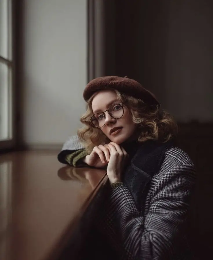 Stylish unique girl profile picture without text for selective women