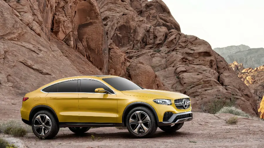 Mercedes GLC sporty SUV concept photo with aggressive design