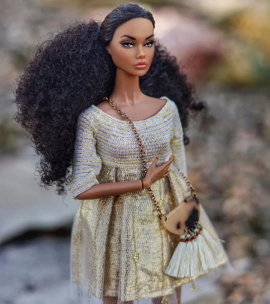 Download wallpaper beautiful dark shiny skin Barbie