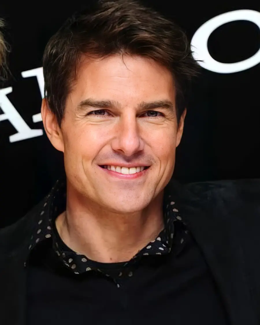Tom Cruise Hollywood Actor HD Image Premium Quality