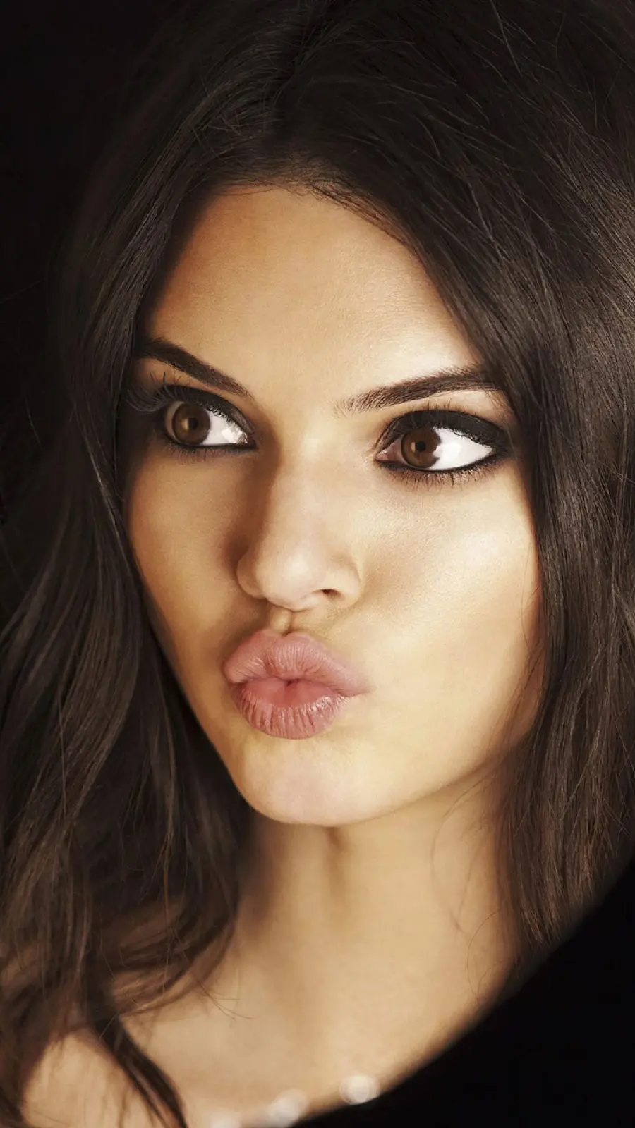 Beautiful portrait of Kendall Jenner Instagram model