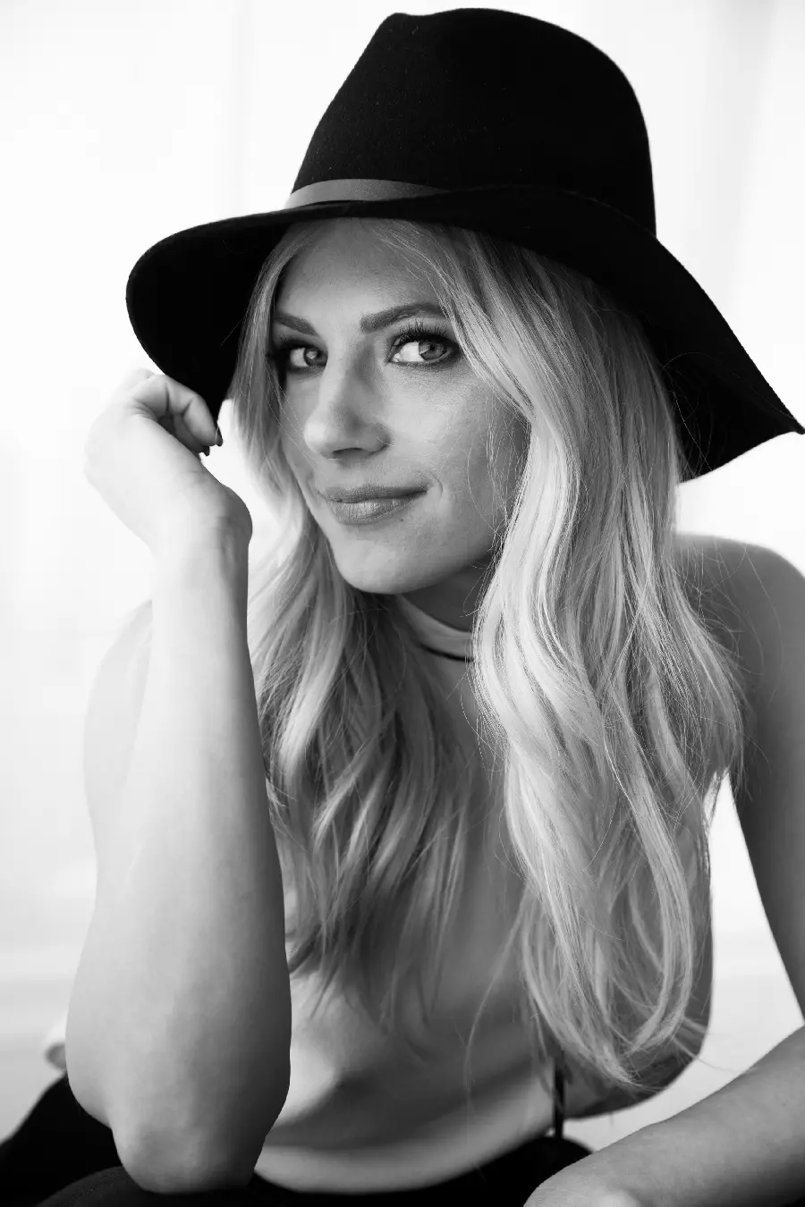 Katheryn Winnick high quality actress photos and pictures