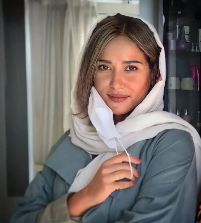 Latest Photo of Prinaz Izadiar With Professional Makeup
