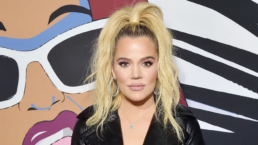 Khloe Kardashian New Hairstyle Photo HD Latest Look