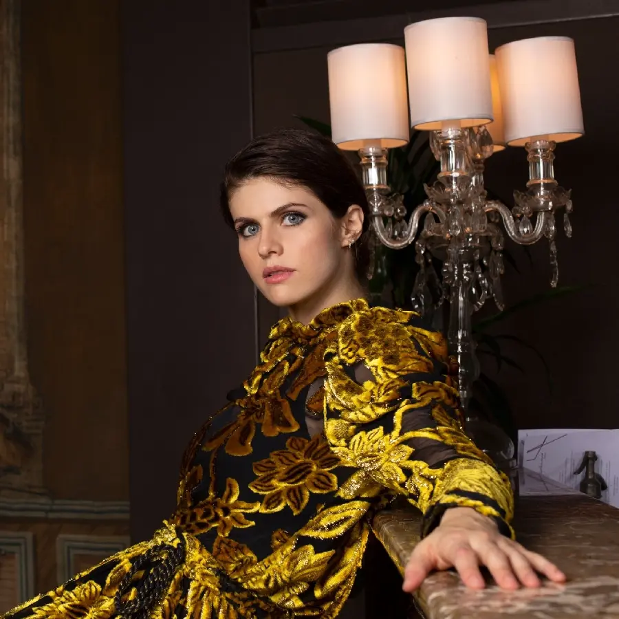 Alexandra Daddario HD Quality Photo From Film Projects