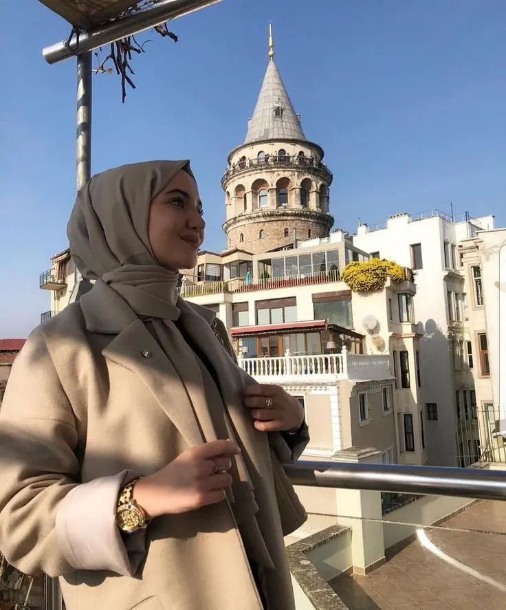 New stylish hijab girl profile picture with best quality