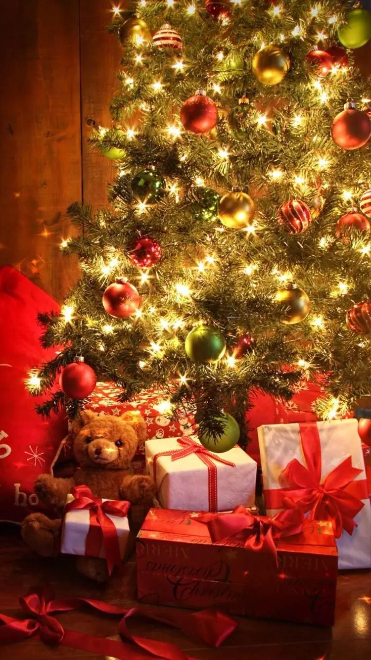 Beautiful Christmas wallpaper in HD quality for your device