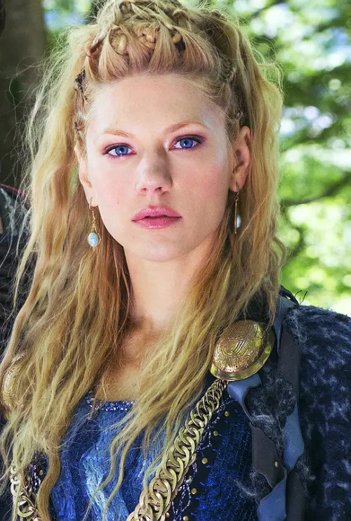 Katheryn Winnick wallpaper collection for all devices