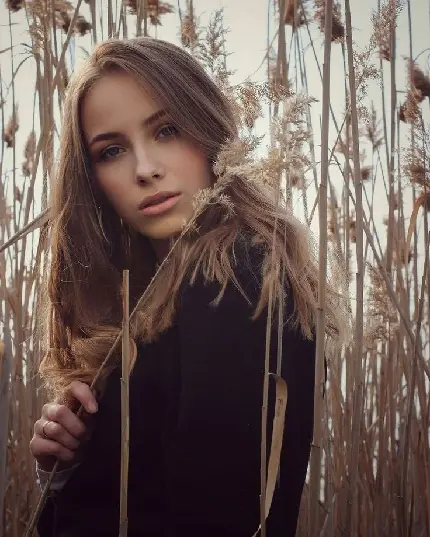 Download cool and natural girly profile picture in HD quality