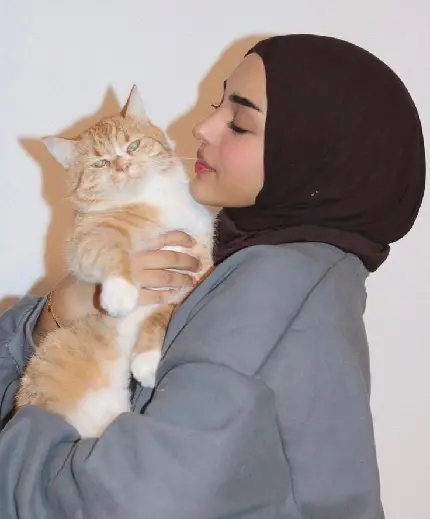 Beautiful hijab girl profile picture with superb quality