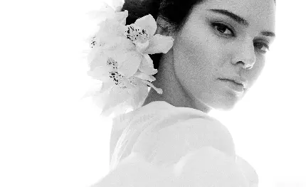 Kendall Jenner Instagram Model Black and White Photo