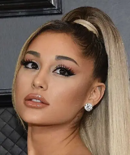 Ariana Grande Pop Sensation And Instagram Celebrity