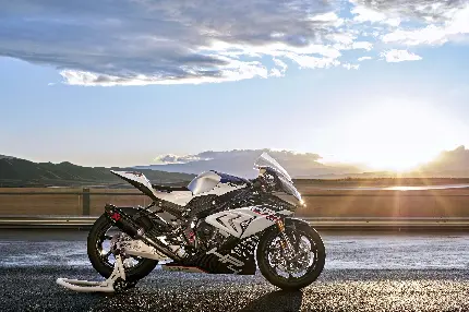 BMW H4 Race Motorcycle High Quality Photo