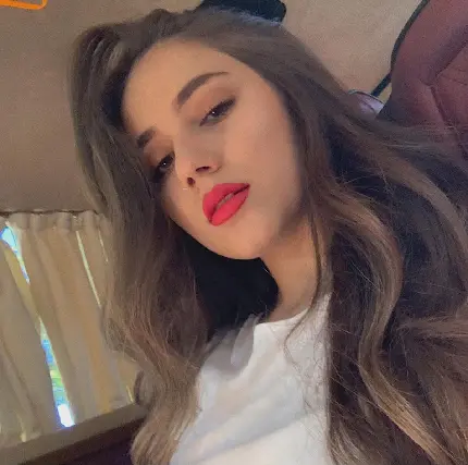 Baneh Shirwan young beautiful Kurdish singer image