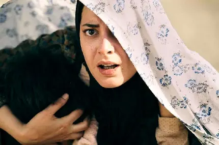 Tanaz Tabatabaei With Chador and No Makeup