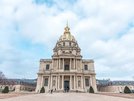 Les Invalides Museum and Napoleons Tomb in Paris