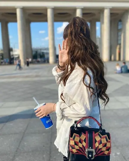 Luxury Girl Street Picture for Instagram Profile HD