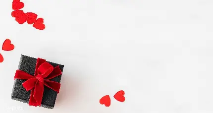 Heart and Gift Box Luxury Wallpaper for Text - Romantic