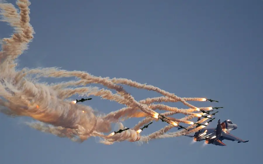The most spectacular wallpaper of successive missiles fired from a rocket launcher aircraft with an extraordinary viewing angle for your computer