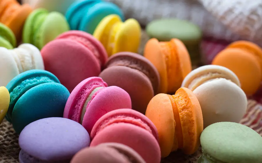 Colorful delicious sweets wallpaper Macaron 