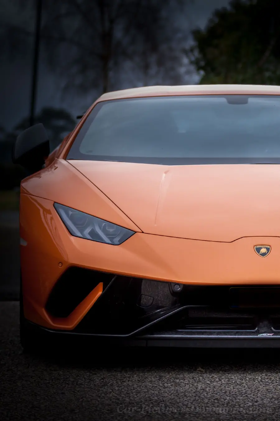 Beautiful orange Lamborghini iPhone background